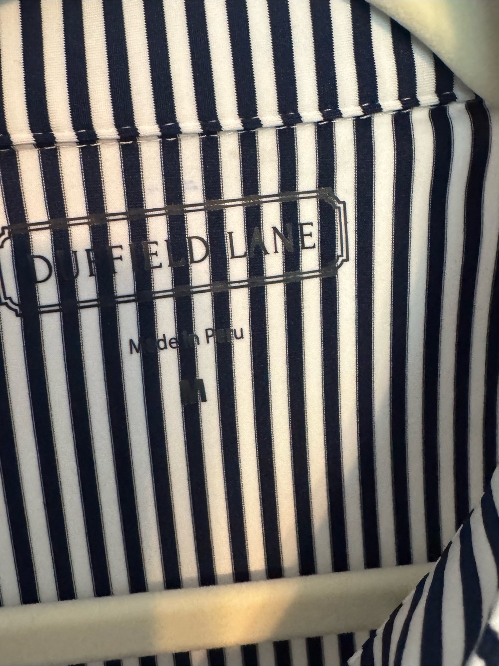 NWT Duffield Lane Solar Stretch Noah Dress in Navy Seersucker Stripe Medium - Picture 6 of 12